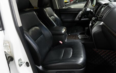 Toyota Land Cruiser 200, 2013 год, 4 599 000 рублей, 20 фотография