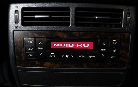 Toyota Land Cruiser 200, 2013 год, 4 599 000 рублей, 18 фотография