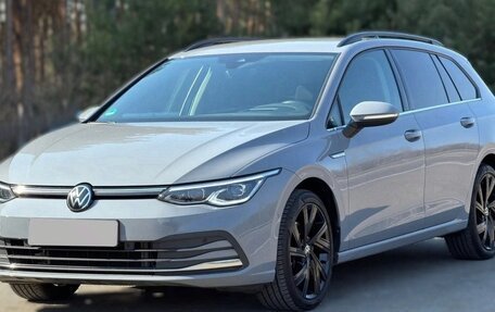 Volkswagen Golf VIII, 2023 год, 2 140 000 рублей, 1 фотография