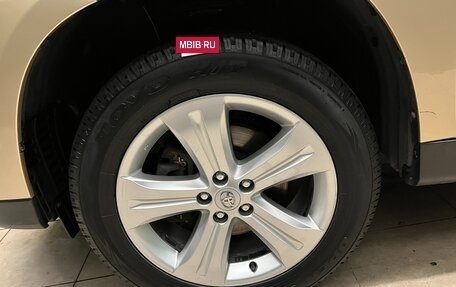 Toyota Highlander III, 2011 год, 1 950 000 рублей, 29 фотография