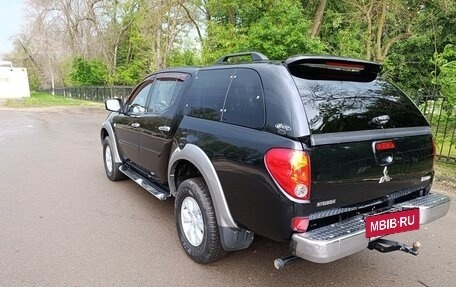 Mitsubishi L200 IV рестайлинг, 2011 год, 1 500 000 рублей, 7 фотография