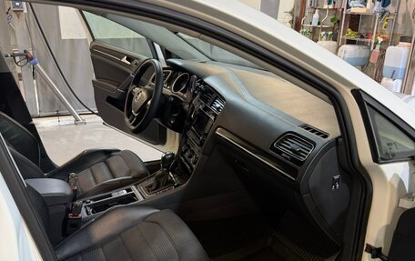 Volkswagen Golf VII, 2013 год, 1 250 000 рублей, 15 фотография
