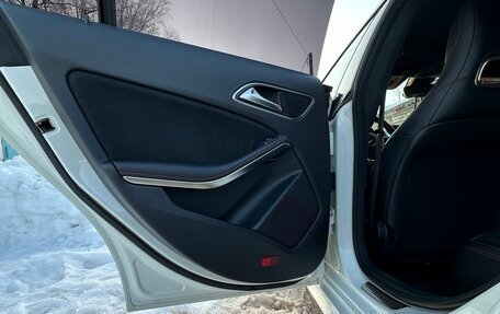 Mercedes-Benz CLA, 2015 год, 1 700 000 рублей, 7 фотография