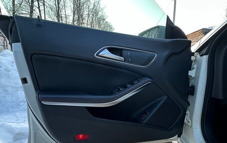 Mercedes-Benz CLA, 2015 год, 1 700 000 рублей, 6 фотография