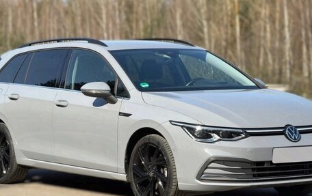 Volkswagen Golf VIII, 2023 год, 2 140 000 рублей, 2 фотография