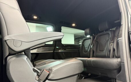 Mercedes-Benz V-Класс, 2020 год, 5 500 000 рублей, 19 фотография