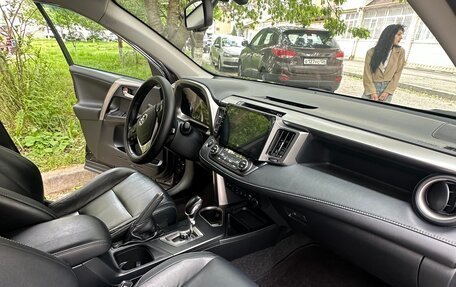 Toyota RAV4, 2018 год, 2 950 000 рублей, 9 фотография