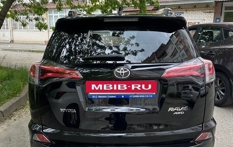 Toyota RAV4, 2018 год, 2 950 000 рублей, 6 фотография