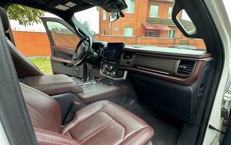 Ford Expedition, 2022 год, 10 000 000 рублей, 26 фотография
