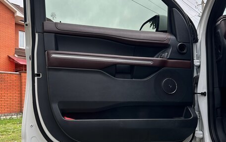 Ford Expedition, 2022 год, 10 000 000 рублей, 30 фотография