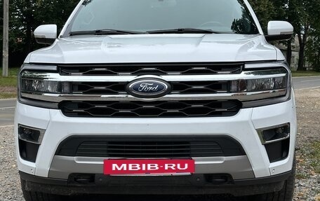Ford Expedition, 2022 год, 10 000 000 рублей, 25 фотография