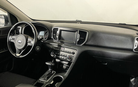 KIA Sportage IV рестайлинг, 2018 год, 1 597 000 рублей, 16 фотография