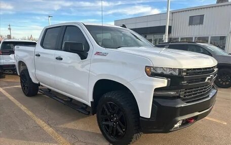 Chevrolet Silverado, 2022 год, 6 987 640 рублей, 3 фотография
