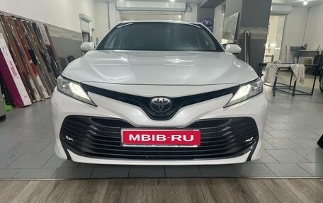 Toyota Camry, 2020 год, 3 050 000 рублей, 1 фотография