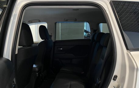 Mitsubishi Outlander III рестайлинг 3, 2015 год, 1 720 000 рублей, 21 фотография