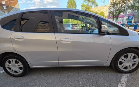 Honda Jazz II рестайлинг, 2012 год, 890 000 рублей, 2 фотография