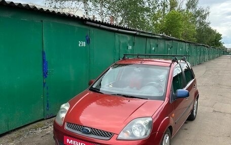 Ford Fiesta, 2006 год, 320 000 рублей, 2 фотография