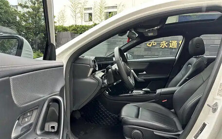Mercedes-Benz A-Класс, 2021 год, 1 660 000 рублей, 5 фотография