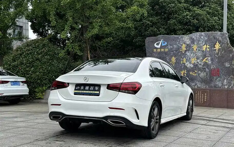 Mercedes-Benz A-Класс, 2021 год, 1 660 000 рублей, 9 фотография