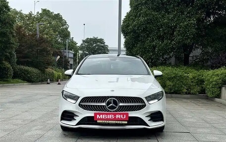 Mercedes-Benz A-Класс, 2021 год, 1 660 000 рублей, 2 фотография