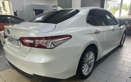 Toyota Camry, 2020 год, 3 050 000 рублей, 5 фотография