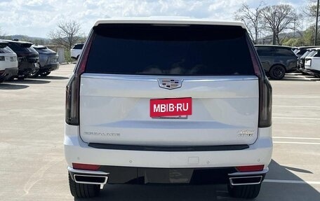 Cadillac Escalade V, 2024 год, 11 914 000 рублей, 5 фотография