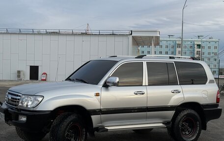 Toyota Land Cruiser 100 рестайлинг 2, 2006 год, 3 750 000 рублей, 5 фотография