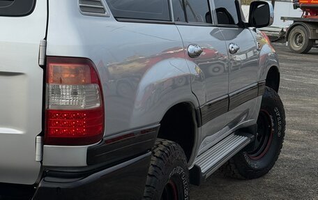 Toyota Land Cruiser 100 рестайлинг 2, 2006 год, 3 750 000 рублей, 8 фотография