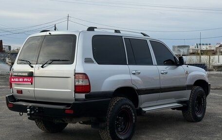 Toyota Land Cruiser 100 рестайлинг 2, 2006 год, 3 750 000 рублей, 12 фотография