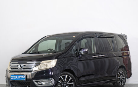 Honda Stepwgn IV, 2013 год, 1 699 000 рублей, 2 фотография