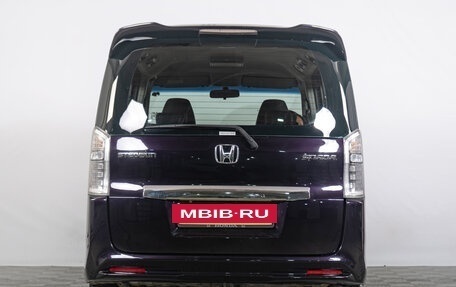 Honda Stepwgn IV, 2013 год, 1 699 000 рублей, 4 фотография