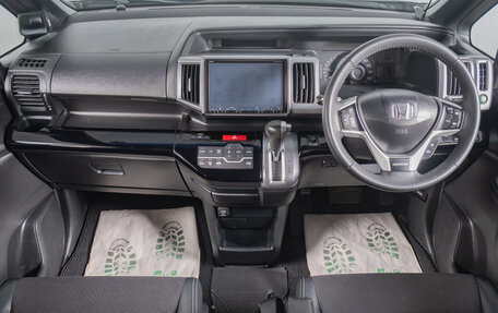 Honda Stepwgn IV, 2013 год, 1 699 000 рублей, 11 фотография