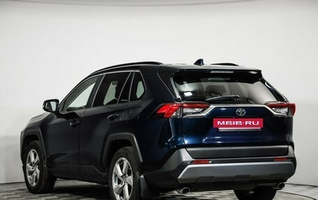 Toyota RAV4, 2020 год, 2 899 000 рублей, 7 фотография