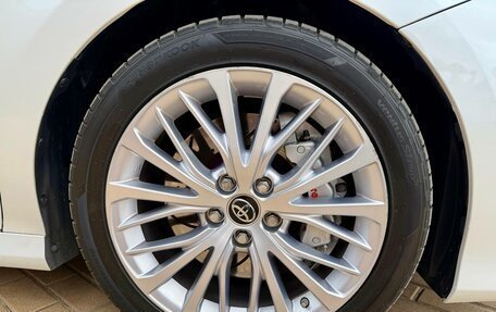 Toyota Camry, 2019 год, 3 240 000 рублей, 9 фотография