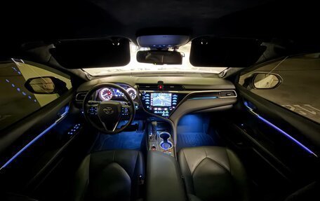 Toyota Camry, 2019 год, 3 240 000 рублей, 22 фотография