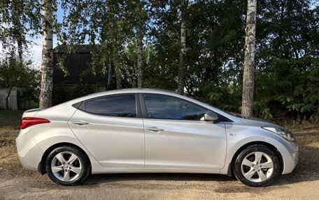 Hyundai Elantra V, 2012 год, 1 150 000 рублей, 2 фотография