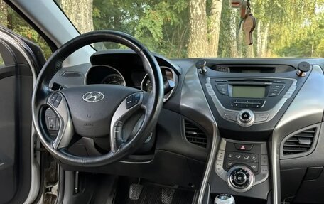 Hyundai Elantra V, 2012 год, 1 150 000 рублей, 9 фотография