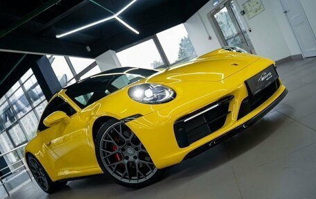 Porsche 911, 2023 год, 17 990 000 рублей, 10 фотография