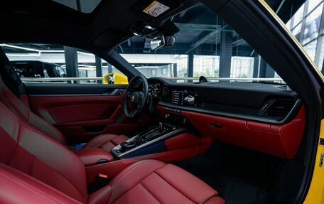Porsche 911, 2023 год, 17 990 000 рублей, 21 фотография