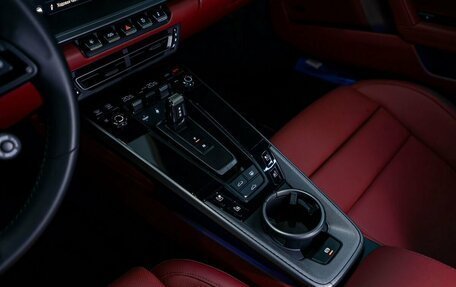 Porsche 911, 2023 год, 17 990 000 рублей, 25 фотография