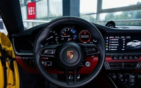Porsche 911, 2023 год, 17 990 000 рублей, 26 фотография