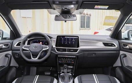 Volkswagen T-Roc I, 2026 год, 2 250 000 рублей, 5 фотография