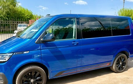 Volkswagen Caravelle T6 рестайлинг, 2020 год, 4 700 000 рублей, 4 фотография
