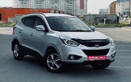 Hyundai ix35 I рестайлинг, 2011 год, 1 170 000 рублей, 2 фотография