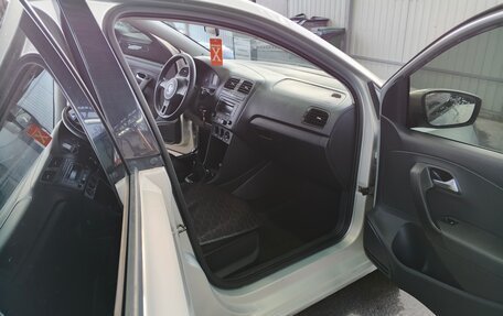 Volkswagen Polo VI (EU Market), 2014 год, 850 000 рублей, 5 фотография
