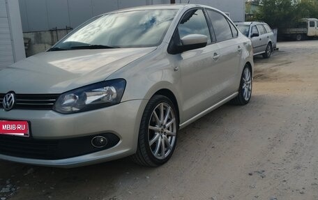 Volkswagen Polo VI (EU Market), 2014 год, 850 000 рублей, 14 фотография