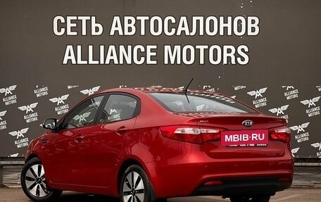 KIA Rio III рестайлинг, 2013 год, 995 000 рублей, 5 фотография