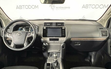Toyota Land Cruiser Prado 150 рестайлинг 2, 2019 год, 4 389 000 рублей, 10 фотография