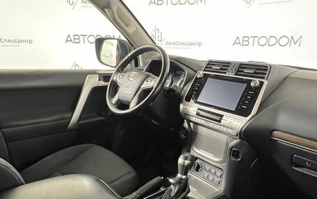 Toyota Land Cruiser Prado 150 рестайлинг 2, 2019 год, 4 389 000 рублей, 11 фотография
