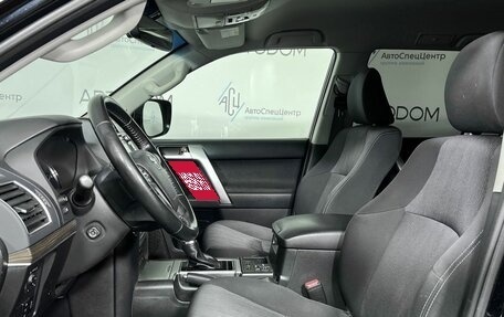 Toyota Land Cruiser Prado 150 рестайлинг 2, 2019 год, 4 389 000 рублей, 8 фотография